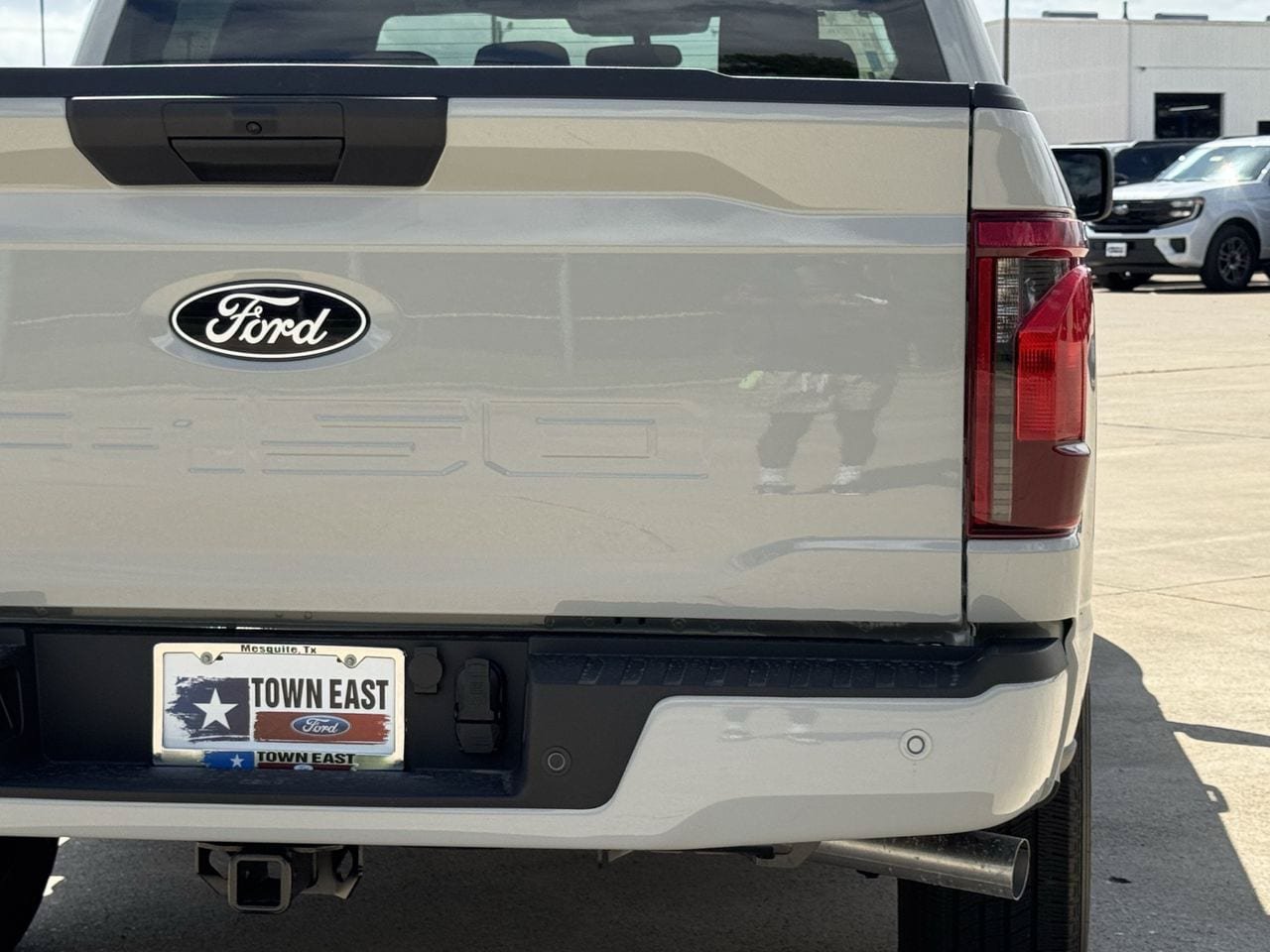 New 2026 Ford F150 XLT w/ XLT Black Appearance Package RWD image 7