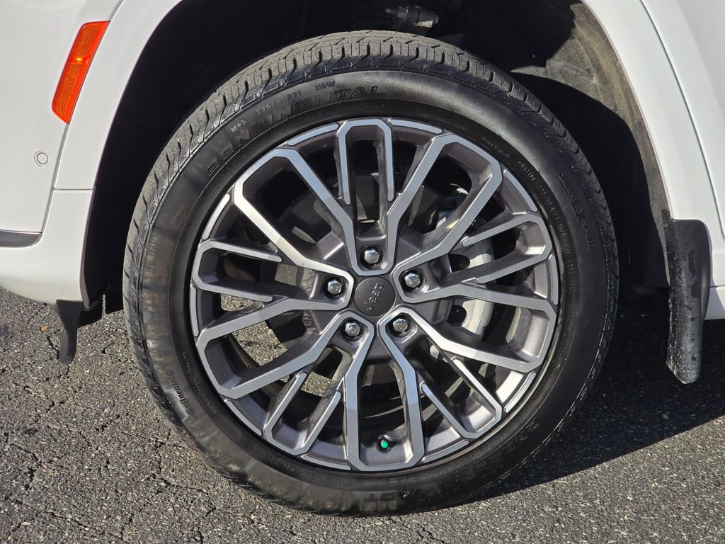 Used 2025 Jeep Grand Cherokee L Summit image 25