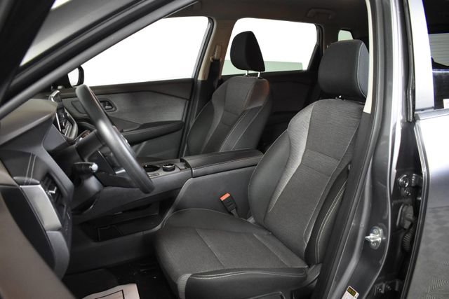 Certified 2022 Nissan Rogue S image 9