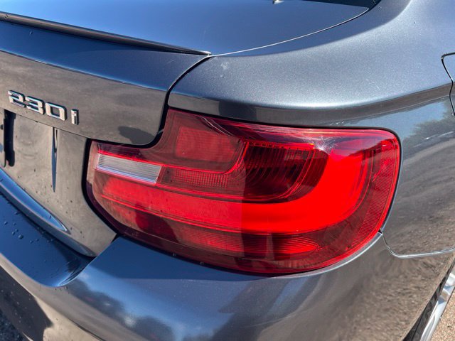 Used 2017 BMW 230i Coupe RWD image 11