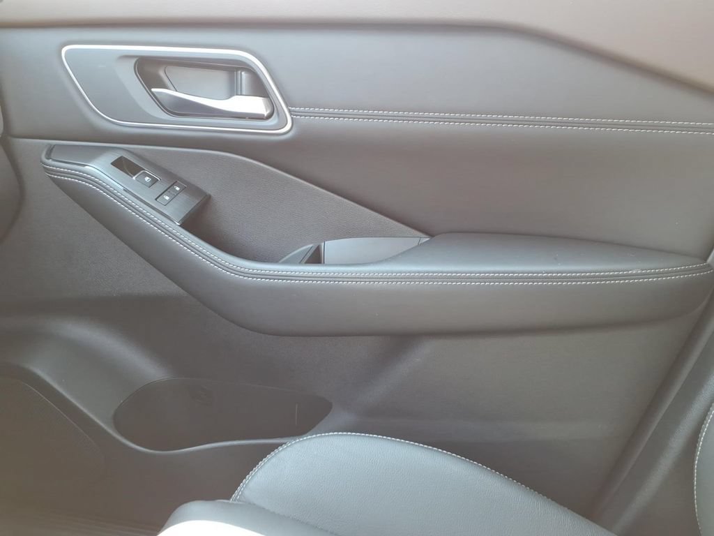 Used 2021 Nissan Rogue SL w/ Premium Package FWD image 23
