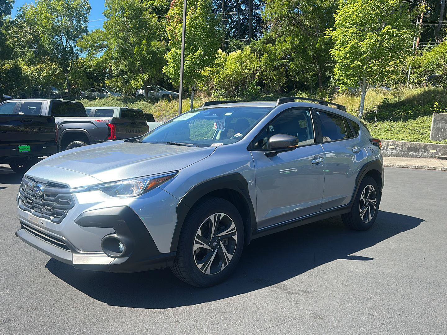 Used 2024 Subaru Crosstrek 2.0i Premium AWD/4WD image 1