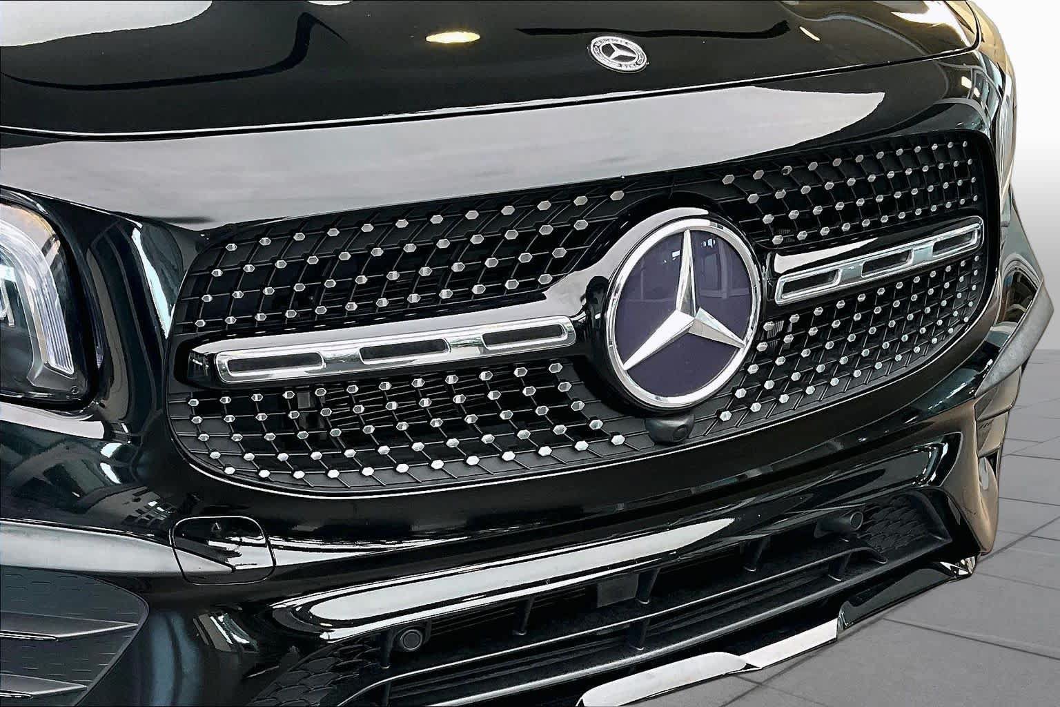 Used 2021 Mercedes-Benz GLB 250 image 30
