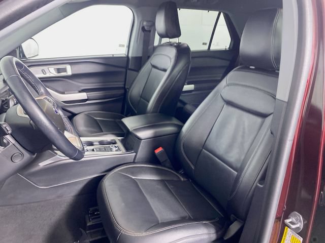 Used 2022 Ford Explorer Limited w/ Hybrid Equipment Group 310A AWD/4WD image 19