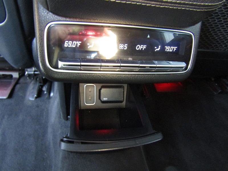 Used 2021 Mercedes-Benz GLS 450 4MATIC image 37