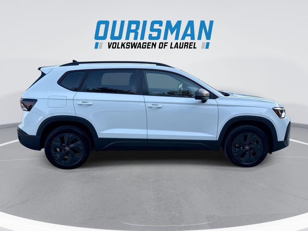 Used 2025 Volkswagen Taos S FWD image 9