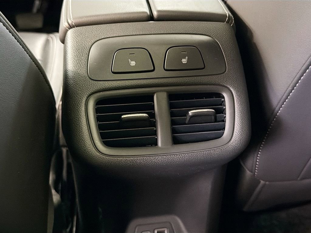 Used 2023 Buick Envision Avenir image 28
