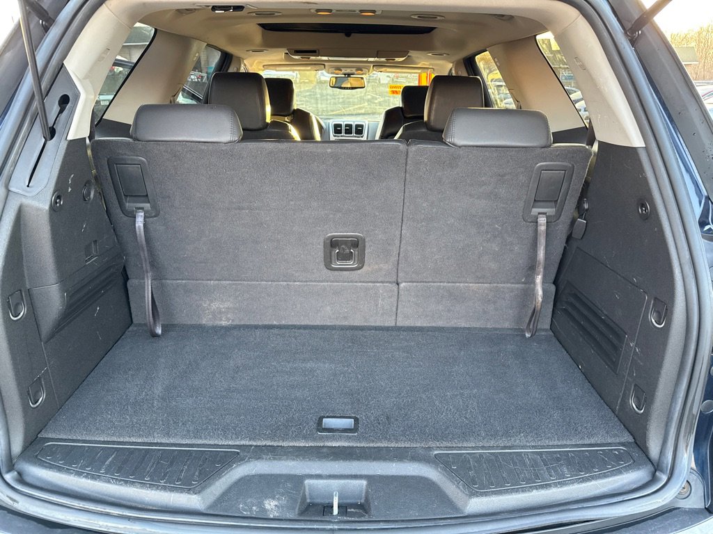 Used 2011 GMC Acadia SLT image 12