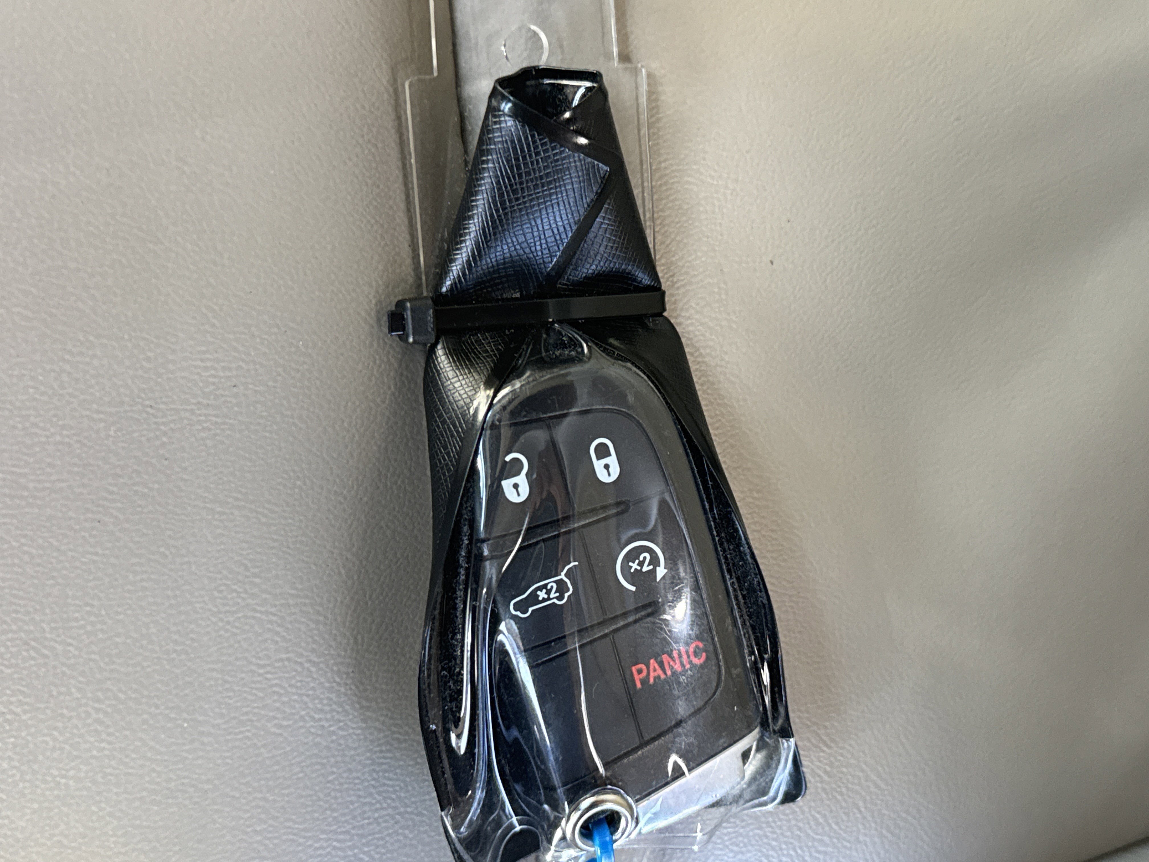 Used 2020 Jeep Grand Cherokee Limited w/ Trailer Tow Group IV image 36