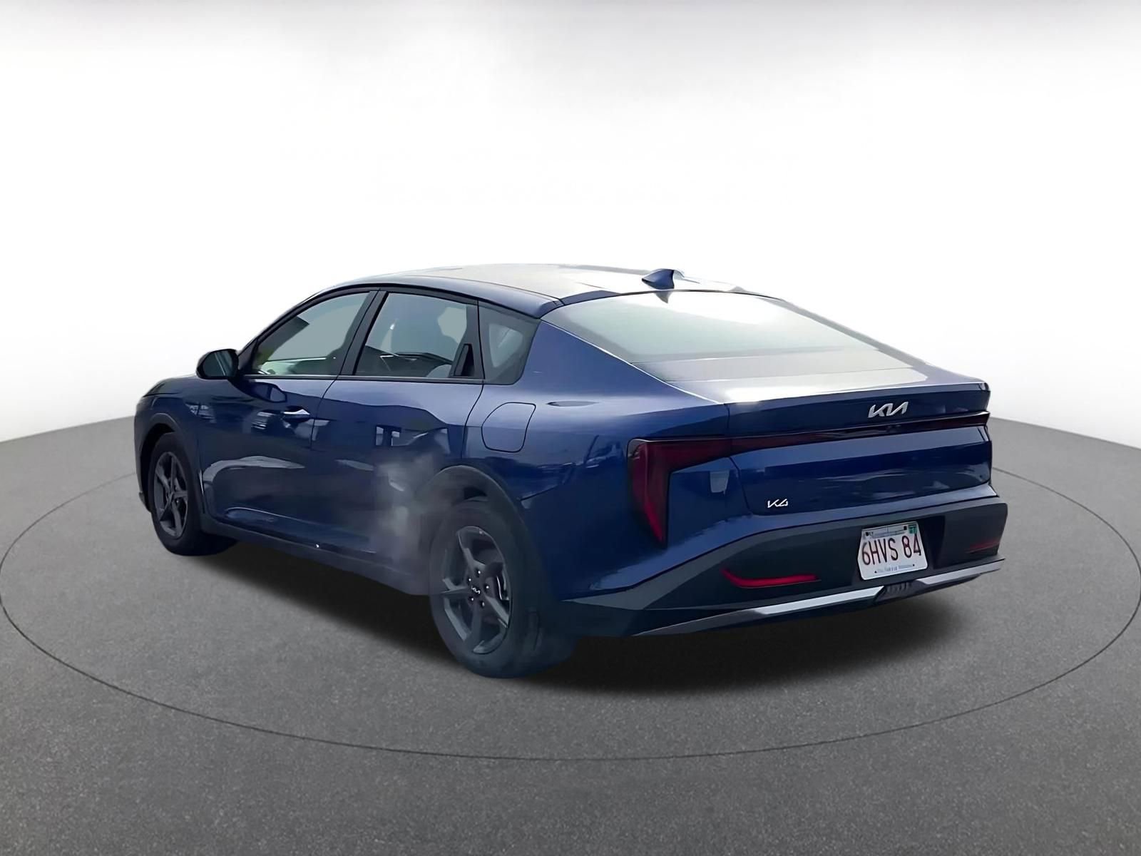 Used 2025 Kia K4 LXS image 11