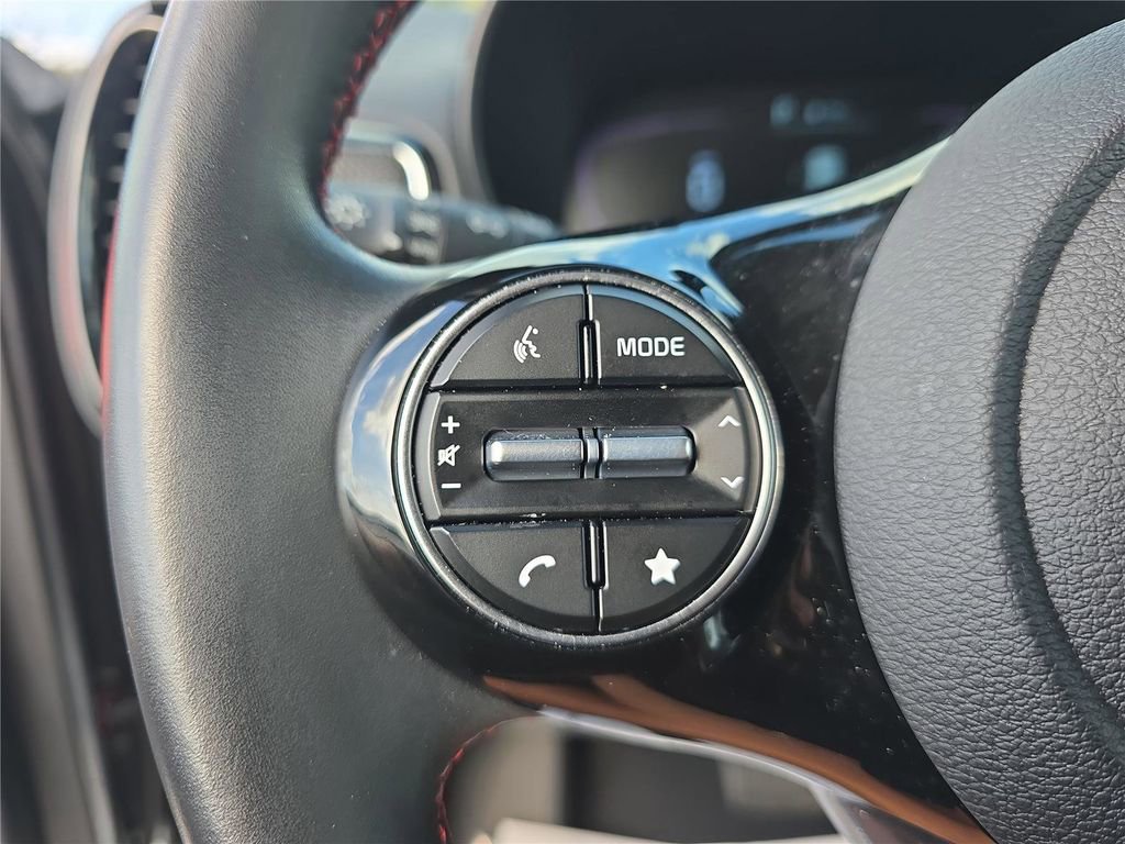 Used 2024 Kia Soul GT-Line image 26