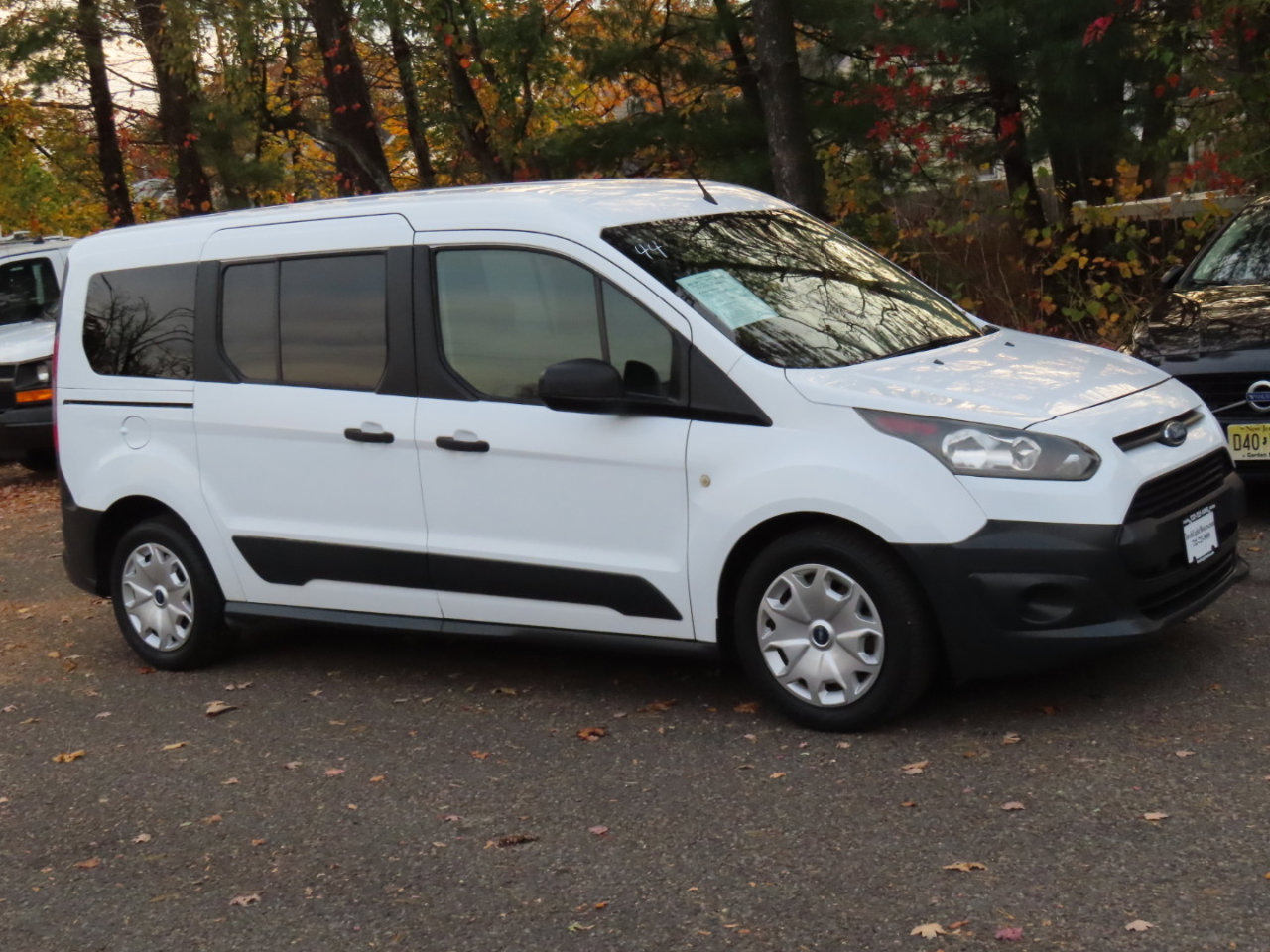 Used 2017 Ford Transit Connect XL image 7