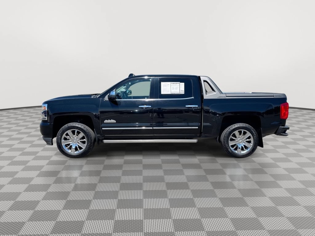 Used 2017 Chevrolet Silverado 1500 High Country w/ High Desert Package AWD/4WD image 7