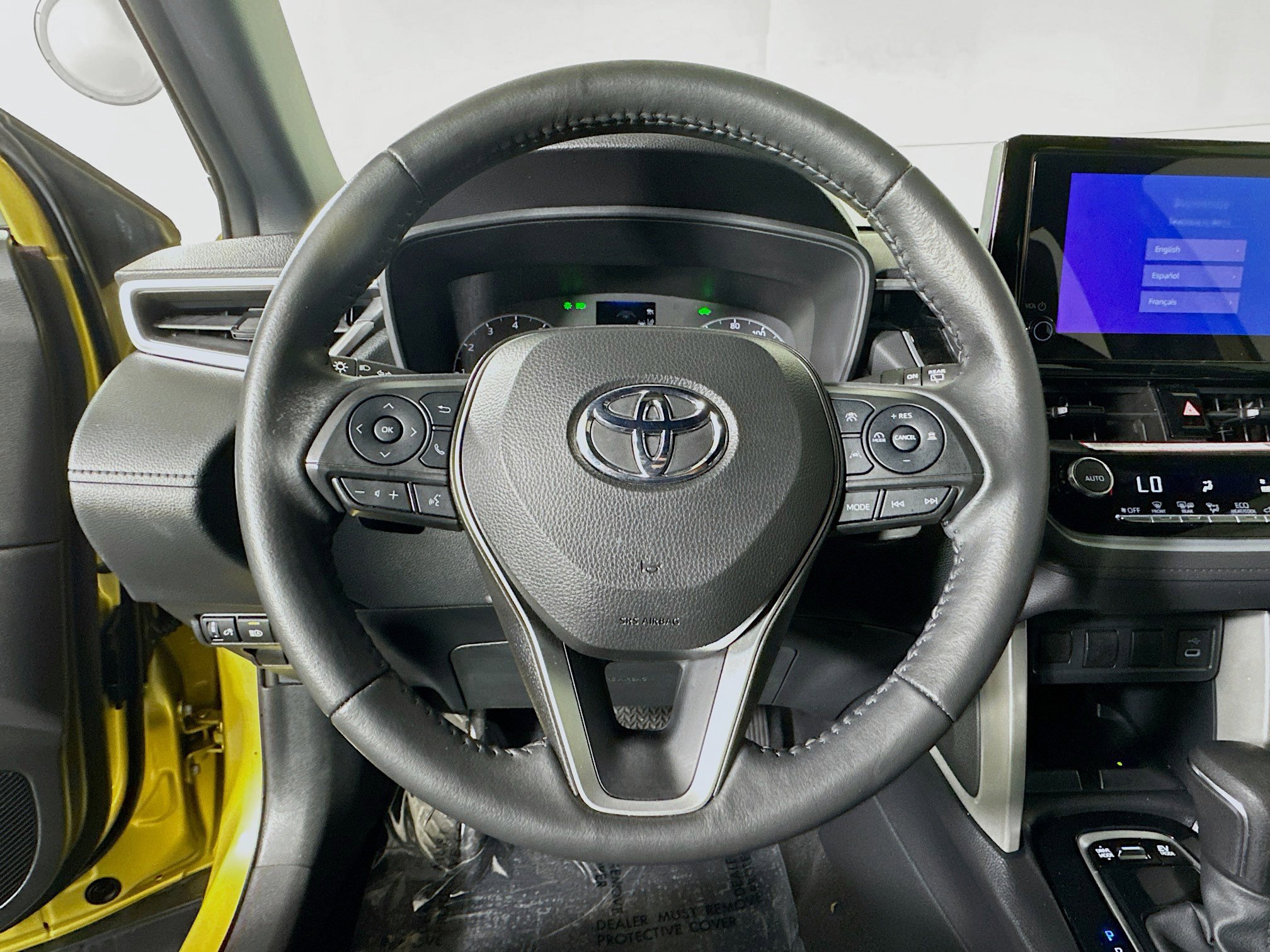 Used 2024 Toyota Corolla Cross SE w/ Moonroof Package image 15