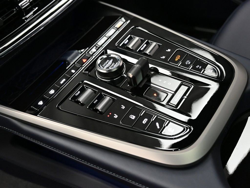 Used 2026 Aston Martin DBX S image 19