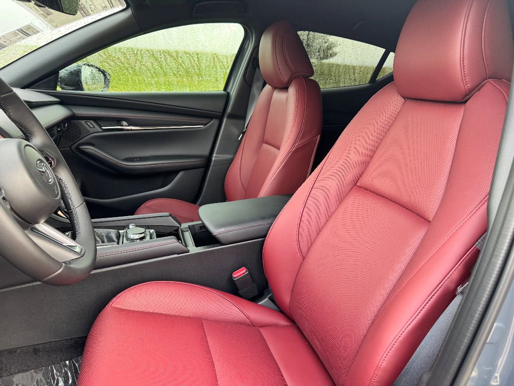 New 2026 MAZDA MAZDA3 Carbon image 10