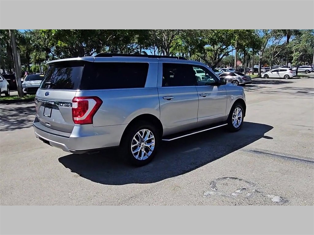 Used 2021 Ford Expedition Max XLT image 39