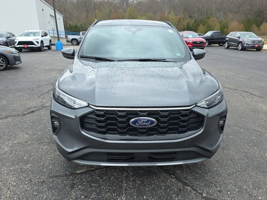 Used 2025 Ford Escape ST-Line Select image 3