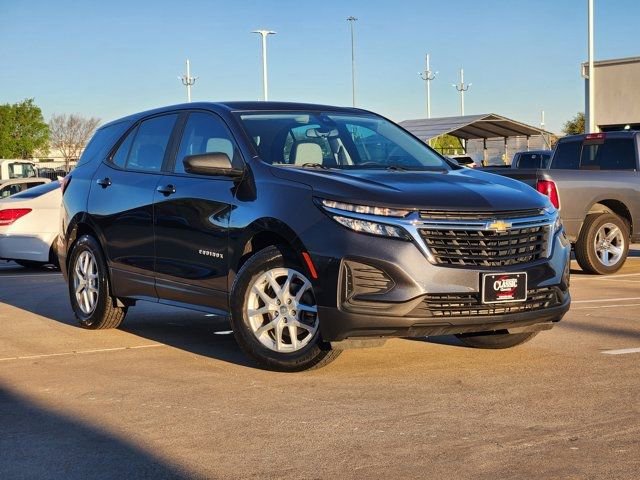 Used 2022 Chevrolet Equinox LS w/ LPO, Floor Liner Package video 2