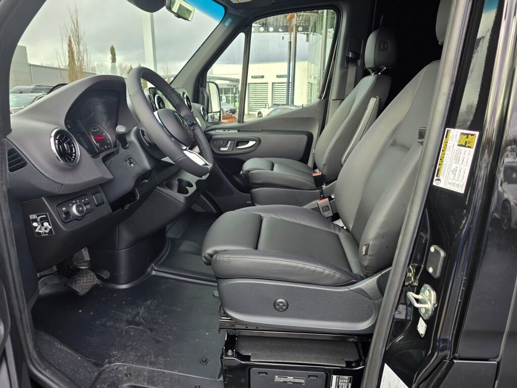New 2025 Mercedes-Benz Sprinter 2500 image 20
