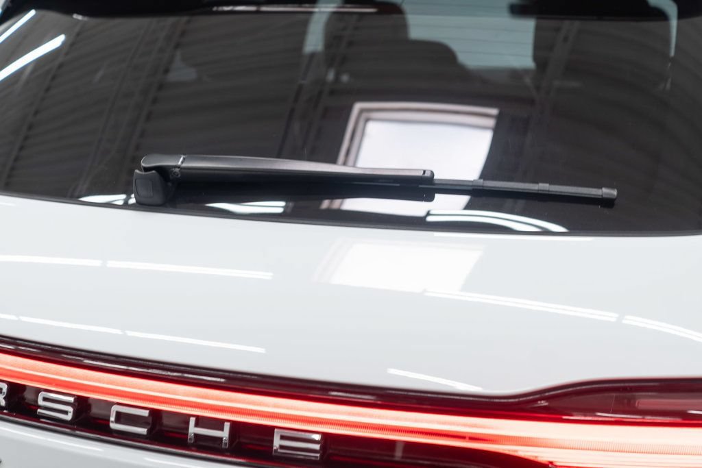 Used 2024 Porsche Macan S AWD/4WD image 51