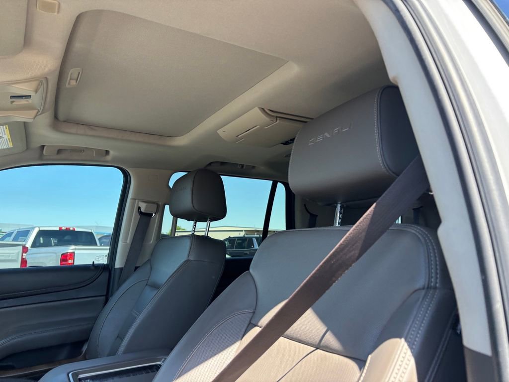 Used 2018 GMC Yukon Denali w/ Denali Ultimate Package image 11