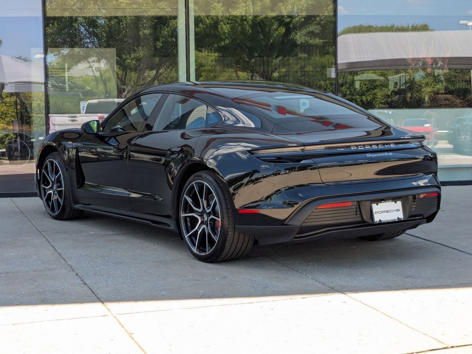 New 2026 Porsche Taycan 4S AWD/4WD video 3