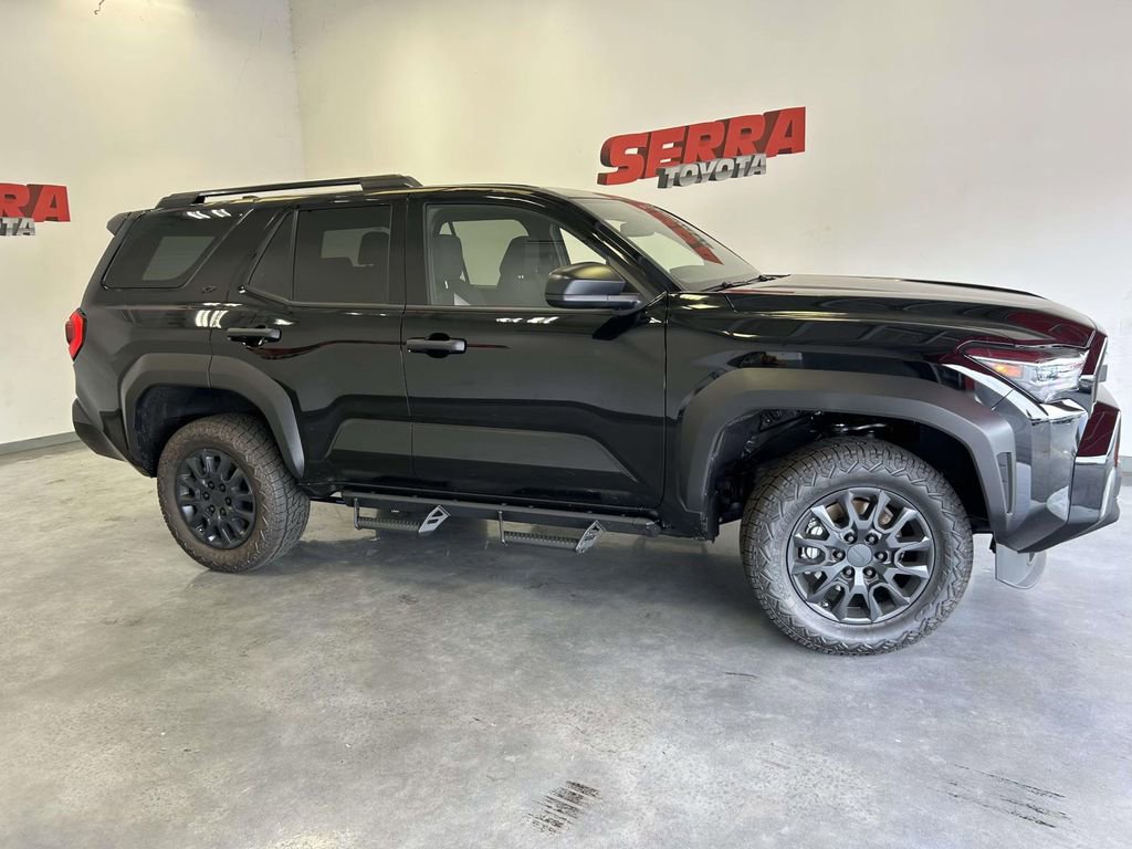 Used 2026 Toyota 4Runner SR5 AWD/4WD image 2