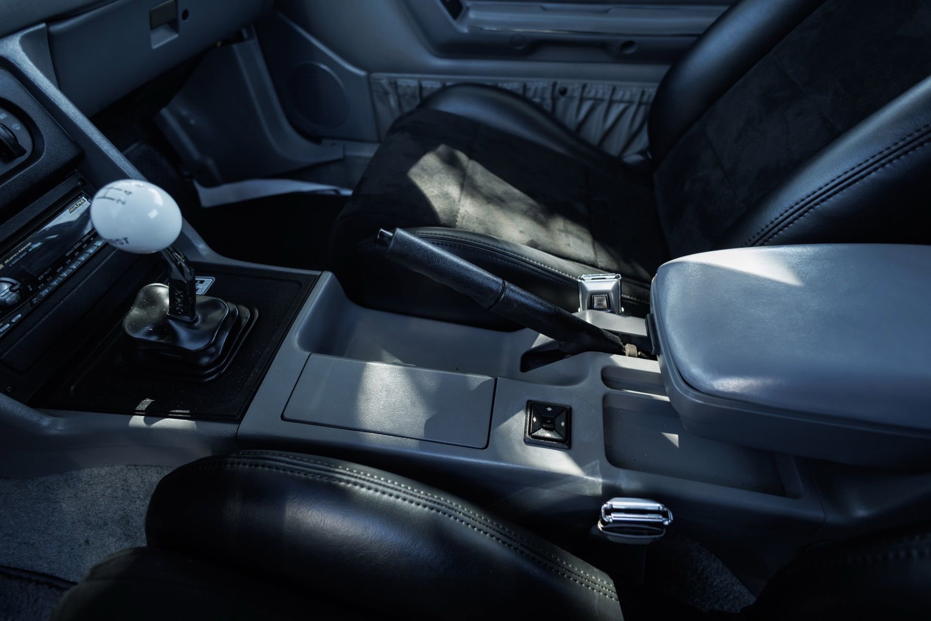 Used 1993 Ford Mustang Cobra image 48