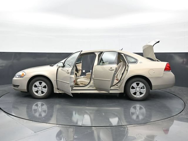 Used 2009 Chevrolet Impala LT FWD image 47