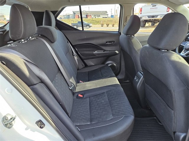 Used 2023 Nissan Kicks SV image 14