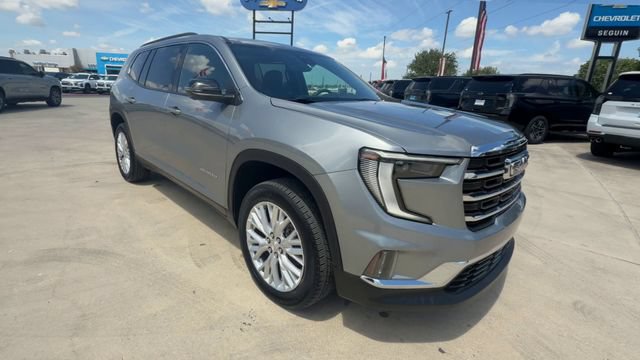 Certified 2026 GMC Acadia Elevation w/ Elevation Premium Package FWD image 2