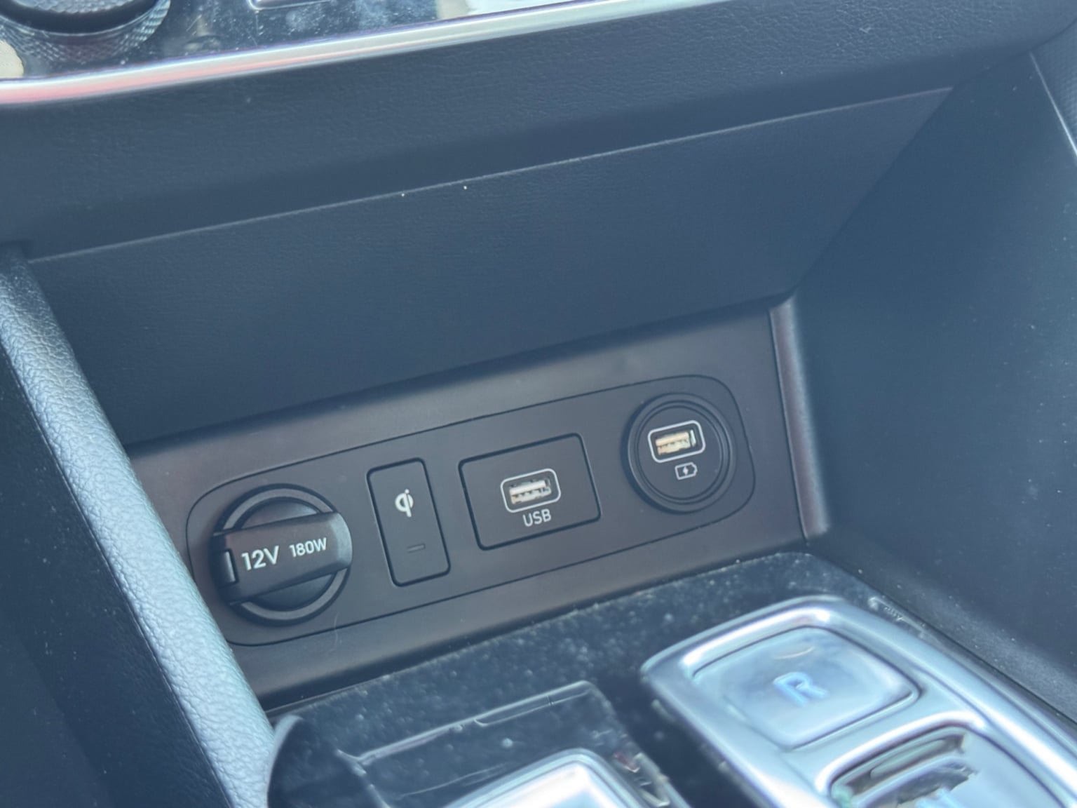 Used 2022 Hyundai Sonata Limited FWD image 25