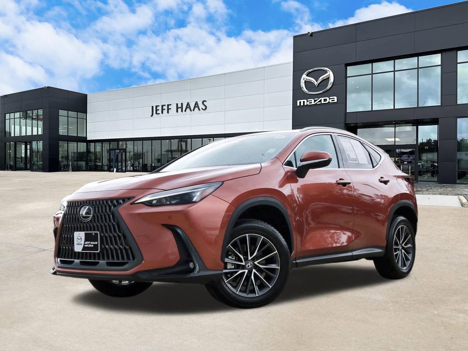 Used 2025 Lexus NX 250 FWD image 1