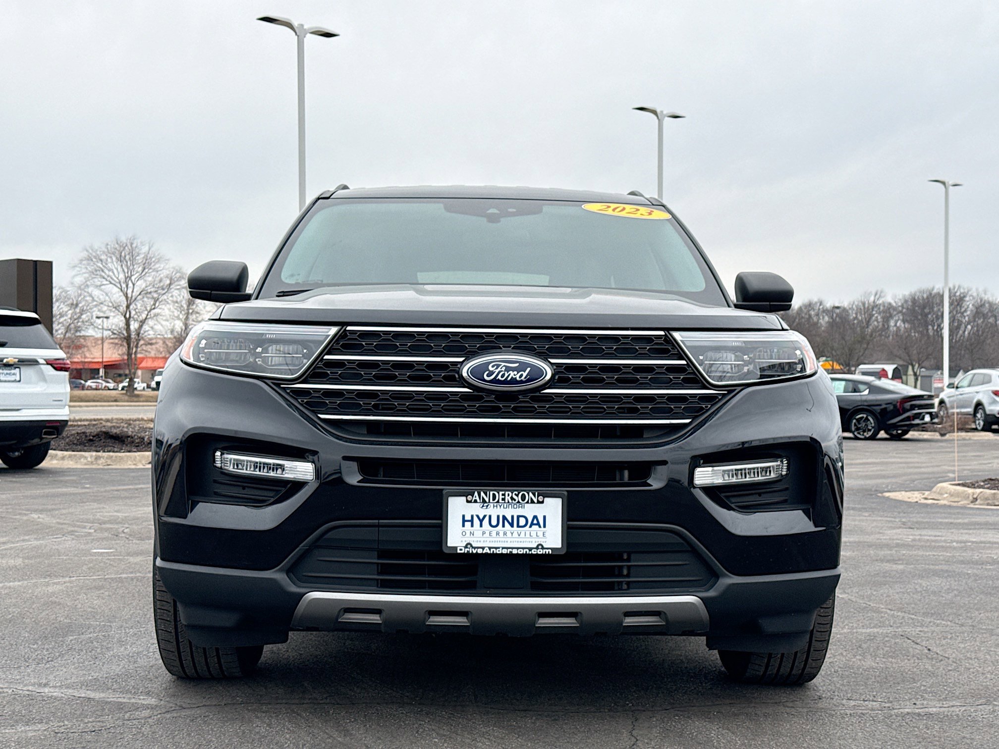 Used 2023 Ford Explorer XLT w/ Equipment Group 202A image 17