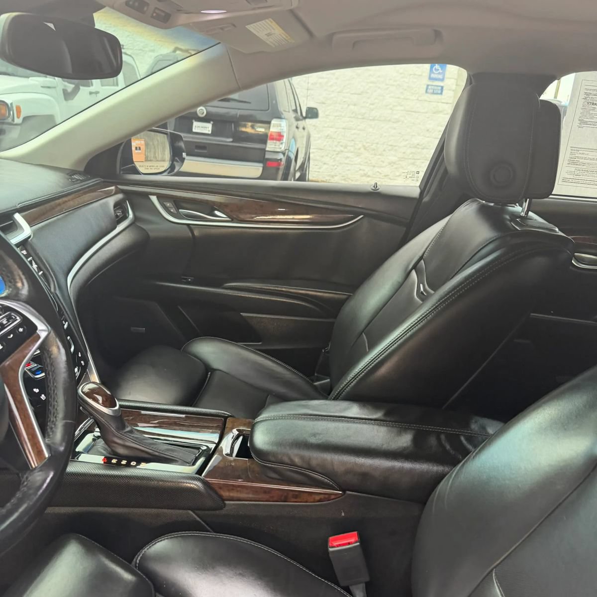 Used 2013 Cadillac XTS Premium FWD image 9