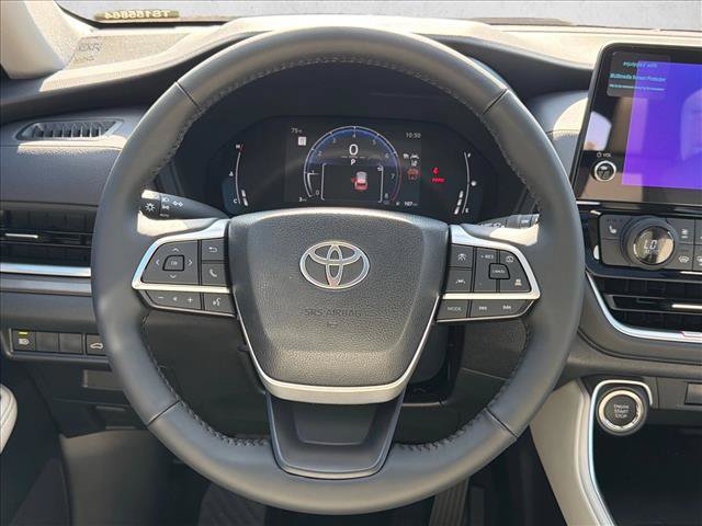 New 2026 Toyota Grand Highlander AWD image 24