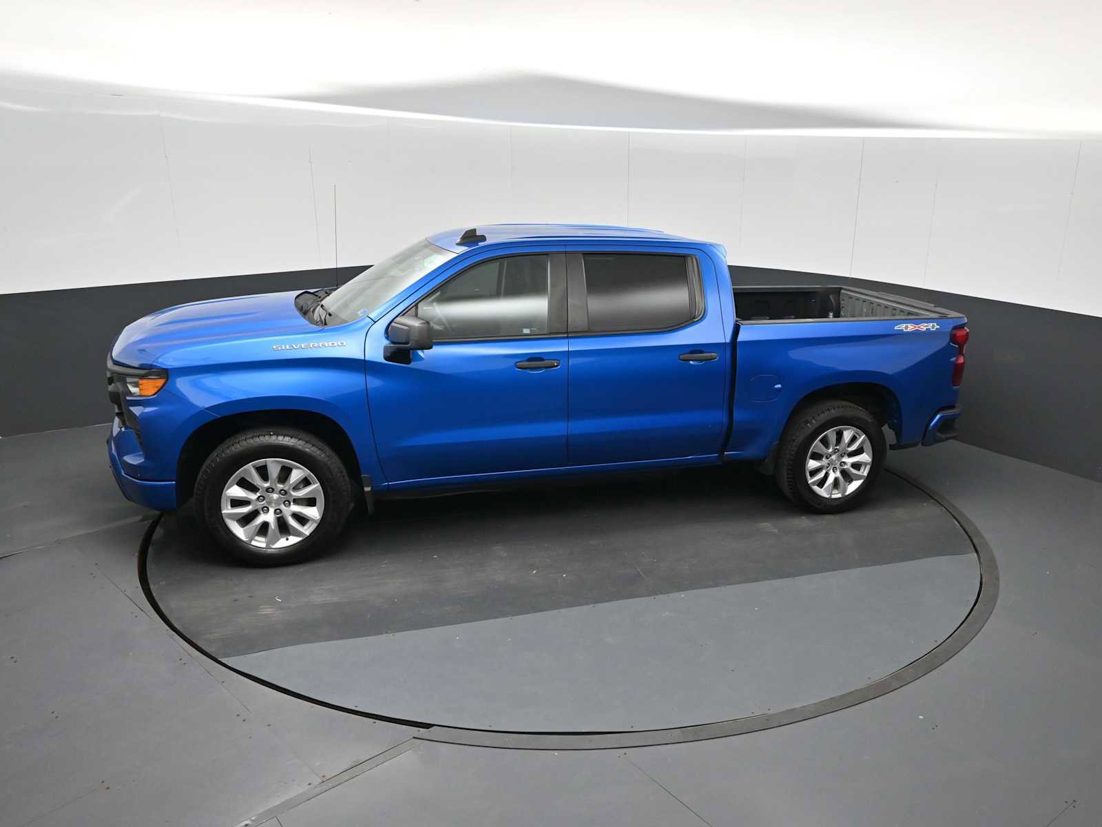 Used 2022 Chevrolet Silverado 1500 Custom AWD/4WD image 13
