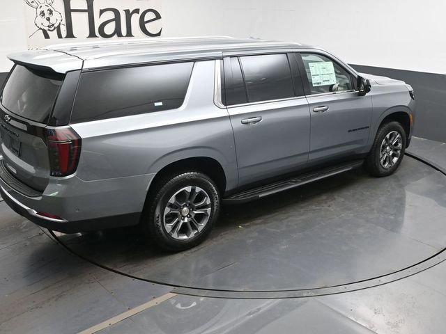 New 2026 Chevrolet Suburban LS w/ LPO, Dark Essentials Package AWD/4WD image 19