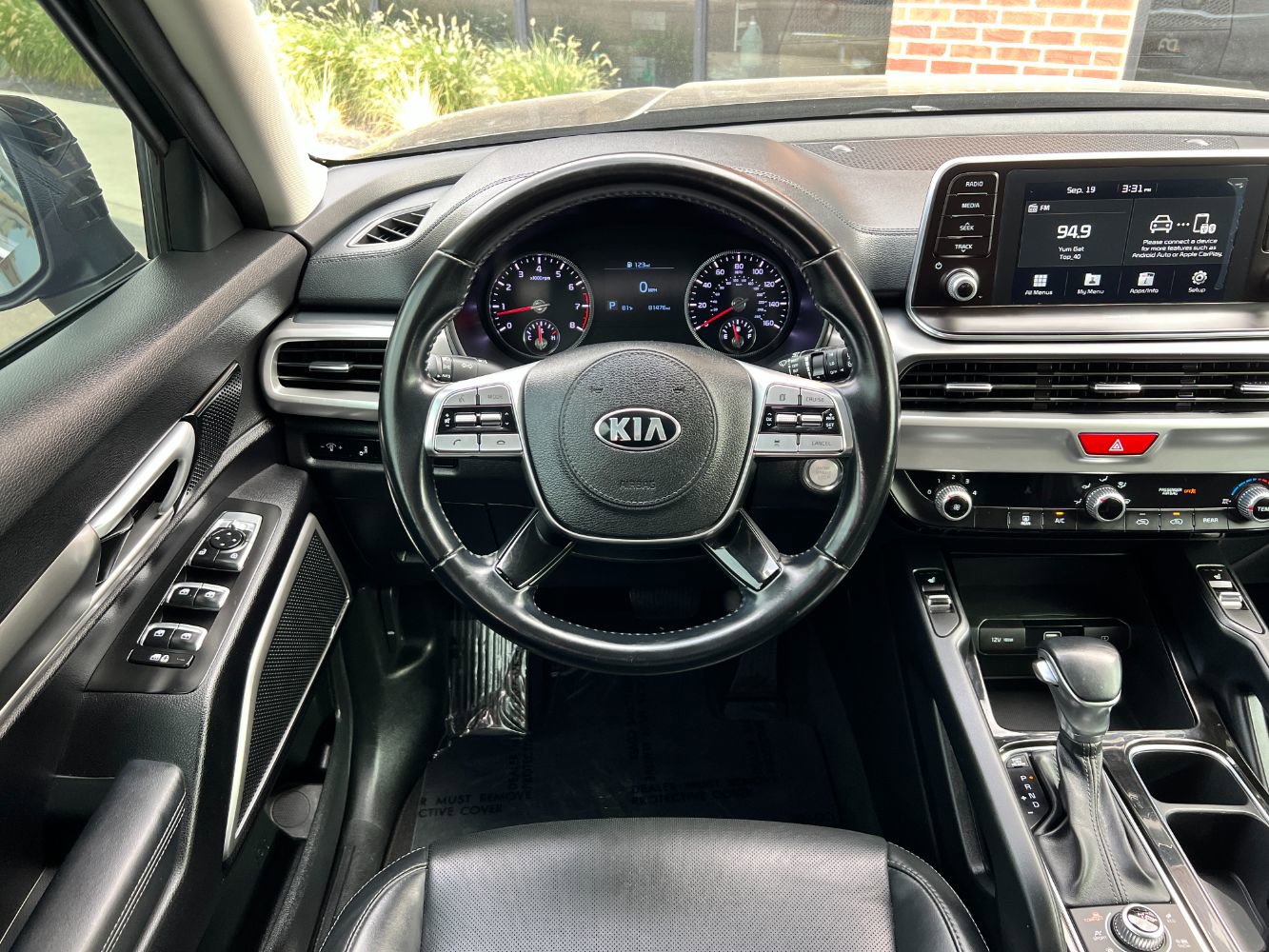 Used 2020 Kia Telluride S image 12