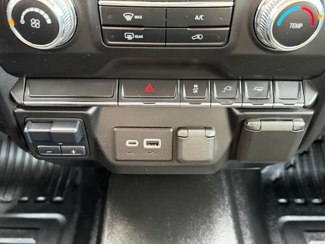 Used 2022 GMC Sierra 2500 Pro w/ Convenience Package image 22