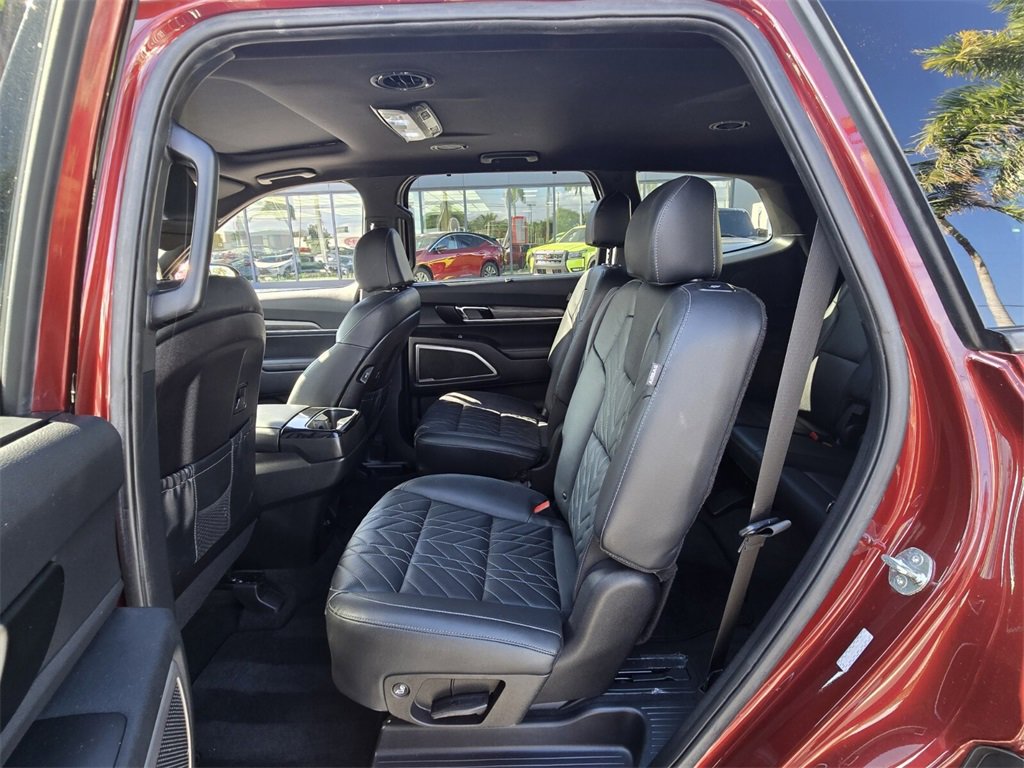 Used 2024 Kia Telluride EX X-Line image 13