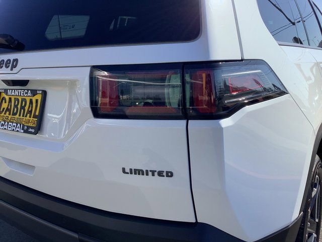 New 2026 Jeep Cherokee Limited image 44