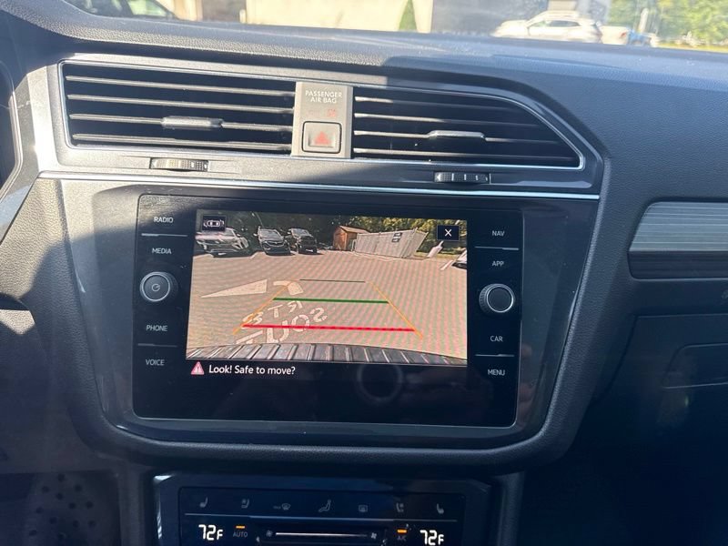 Used 2023 Volkswagen Tiguan SEL R-Line AWD/4WD image 12