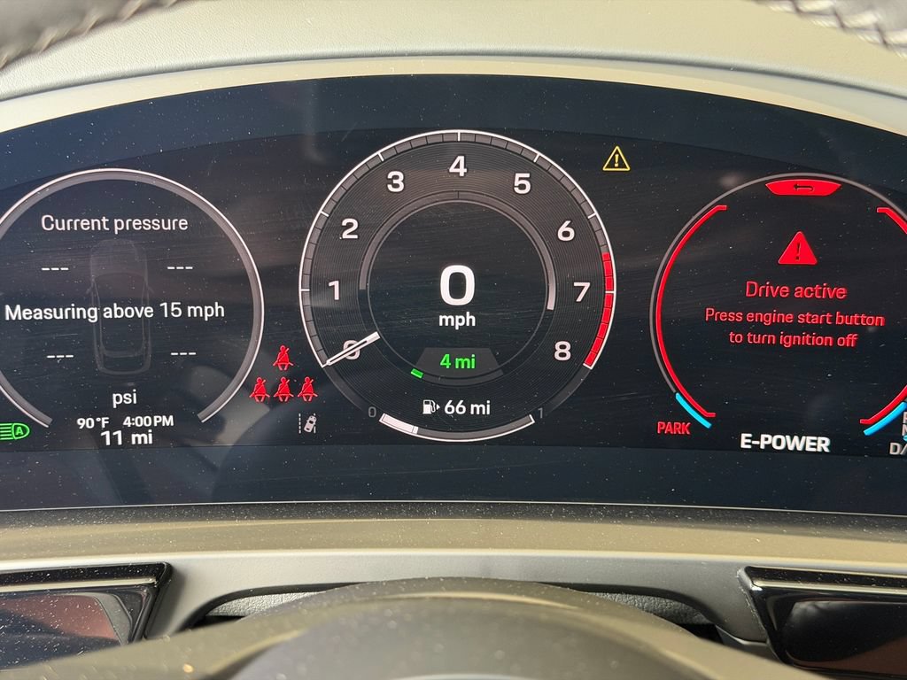 New 2026 Porsche Cayenne S AWD/4WD image 17