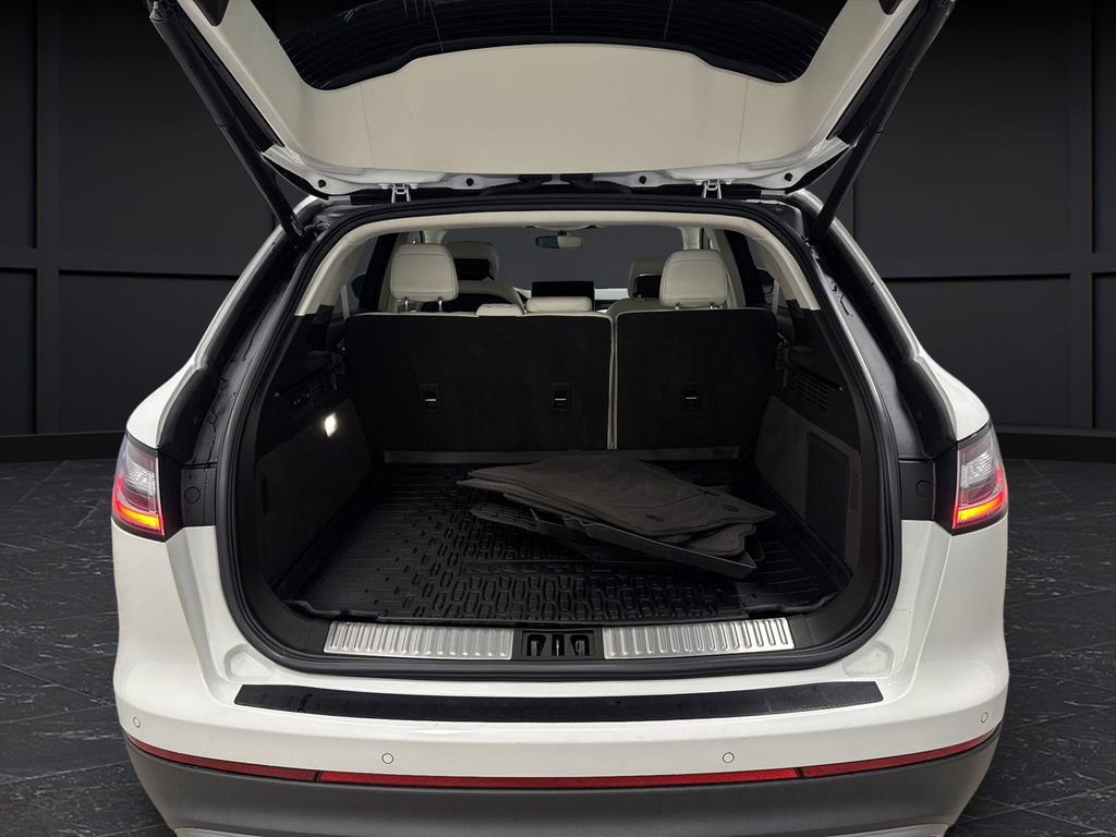 Used 2022 Lincoln Nautilus Black Label w/ Class II Trailer Tow Package image 15