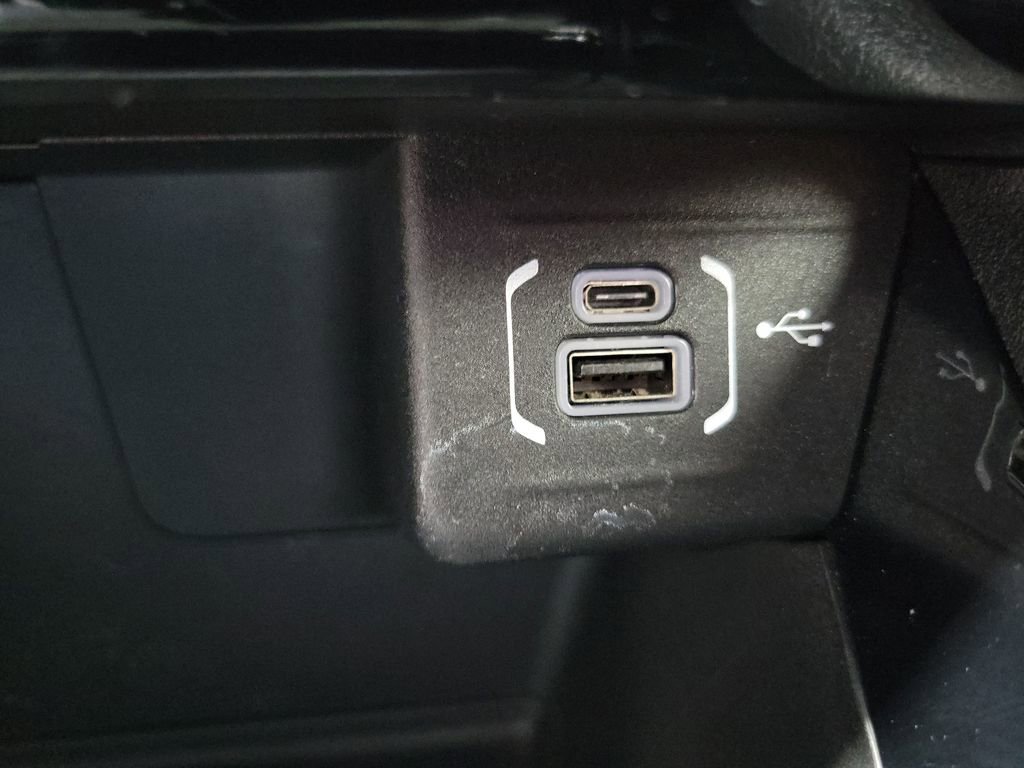 Used 2026 Jeep Compass Trailhawk AWD/4WD image 42