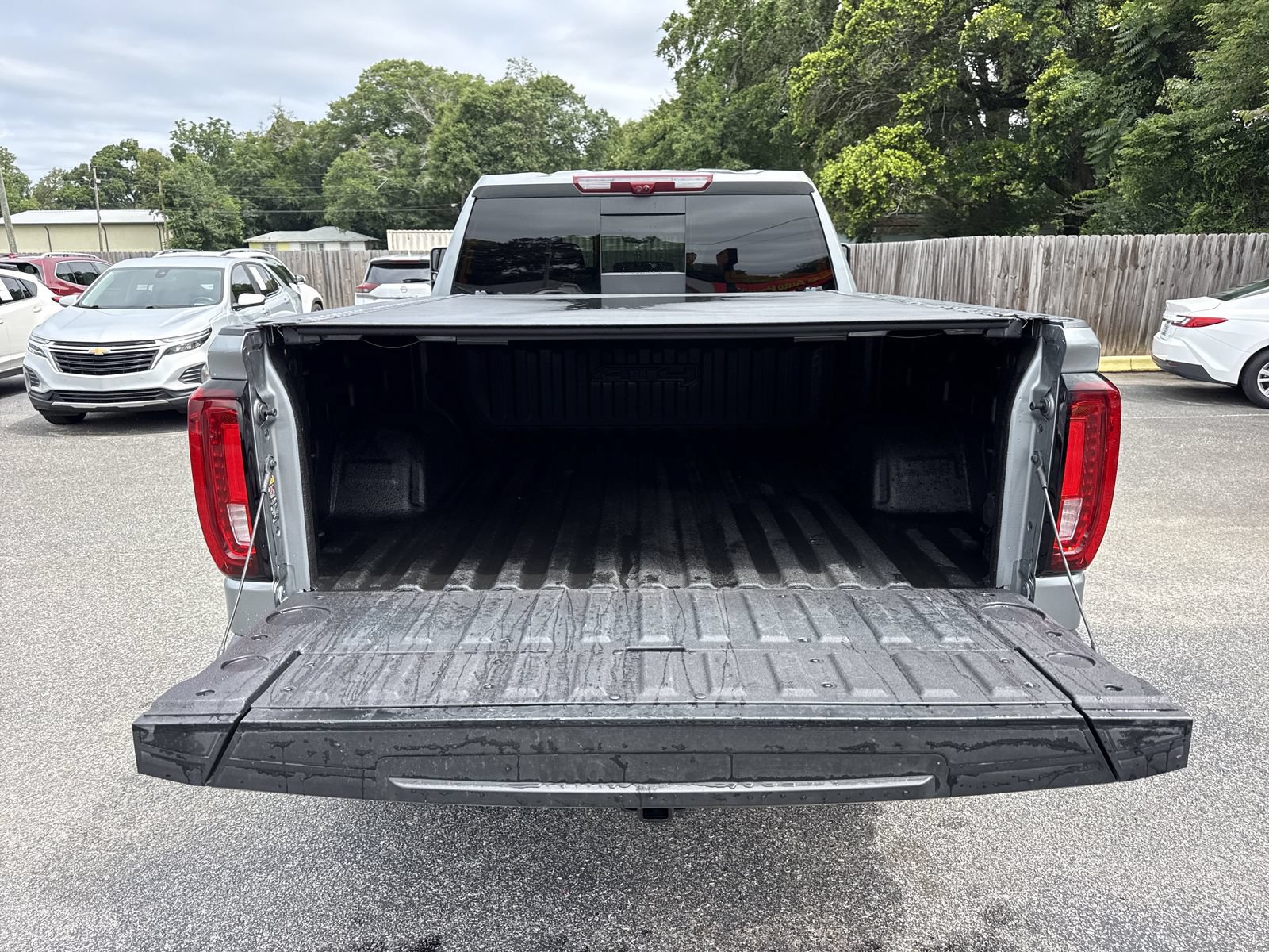 Used 2024 GMC Sierra 1500 AT4 w/ Technology Package AWD/4WD image 38