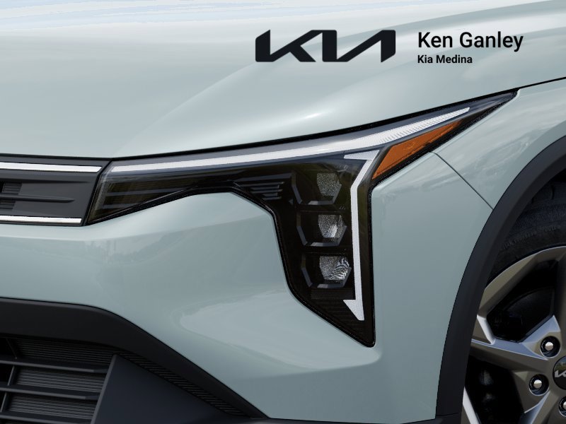 New 2026 Kia K4 FWD image 10