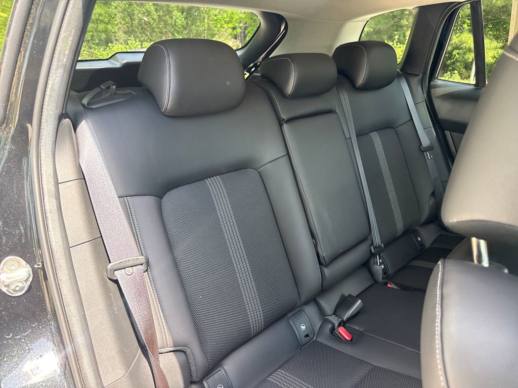 Used 2023 MAZDA CX-50 2.5 S w/ Preferred Plus Pkg image 32